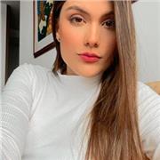 Abogada, especialista en derecho administrativo , candidata a magister en Derecho Administrativo, Diolomado en Docencia